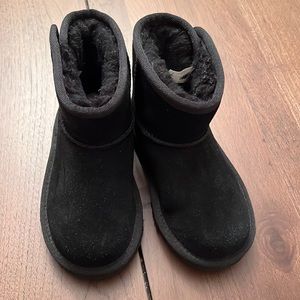 EUC Toddler Ugg Jona Black Boots